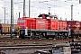 Deutz 58132 - DB Schenker "296 068-0"
01.02.2015 - Mannheim, Rangierbahnhof
Ernst Lauer